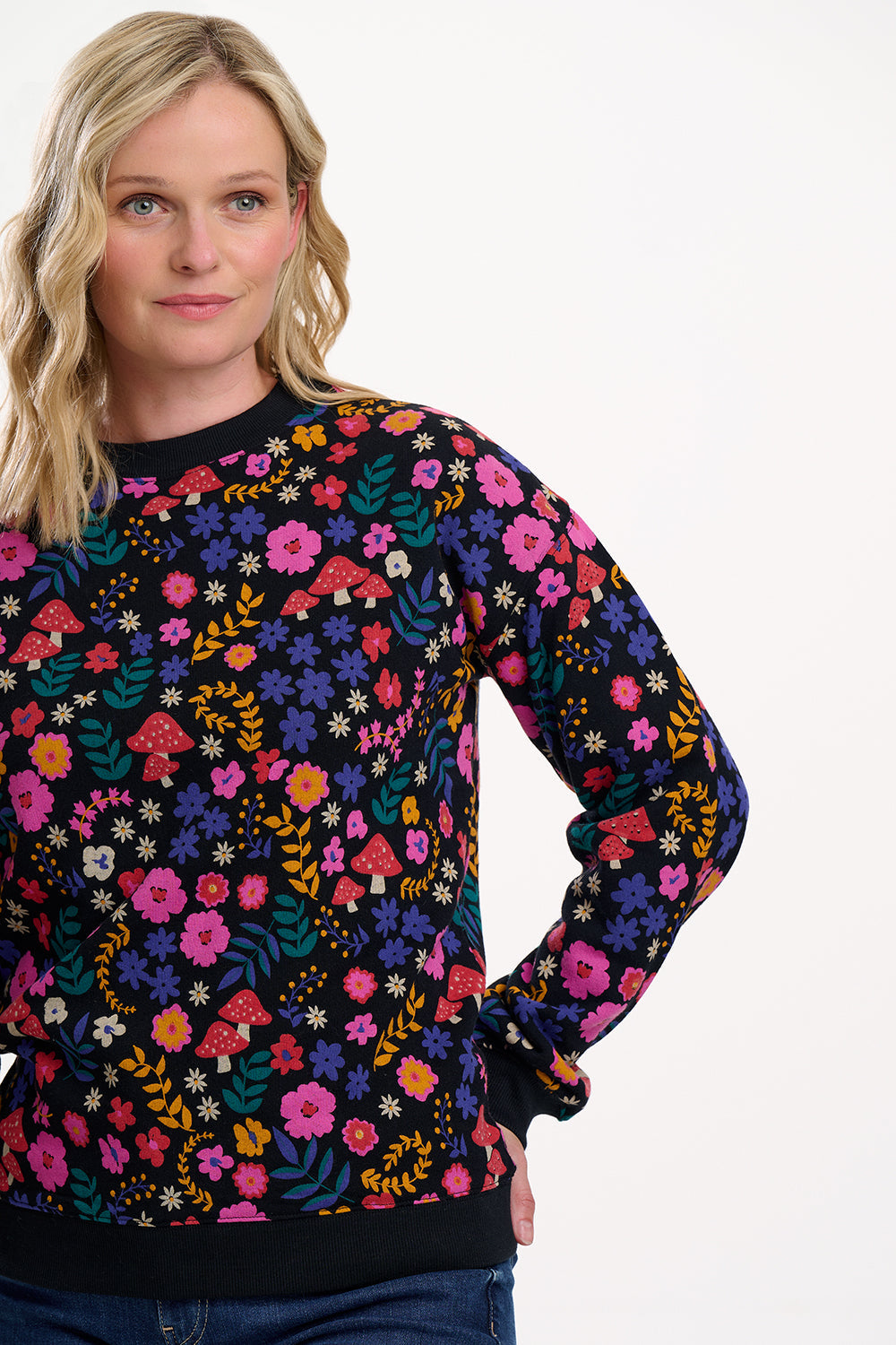 Noah Sweatshirt - Black/Multi, Toadstool Floral