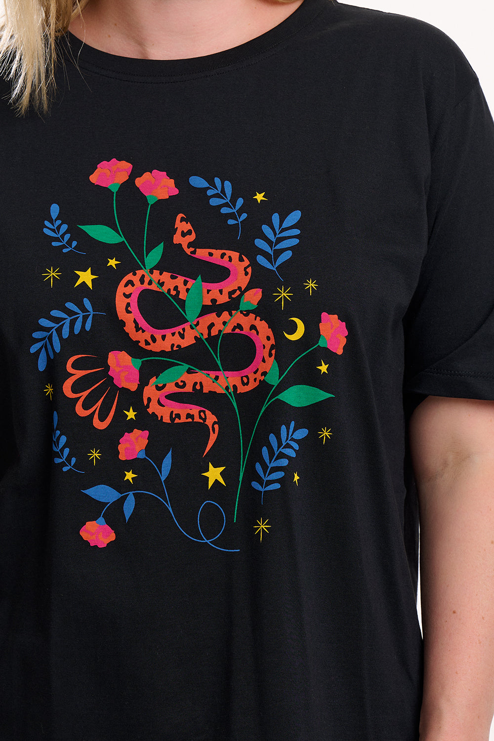 Kinsley Relaxed T-shirt - Black/Multi, Snake Floral